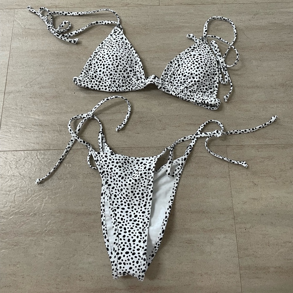 White Fox NWOT Bikini